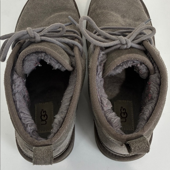 UGG Women’s 8 Chukka Neumel Boots Gray Suede Sherpa Lined Lace Up Ankle - Picture 5 of 9